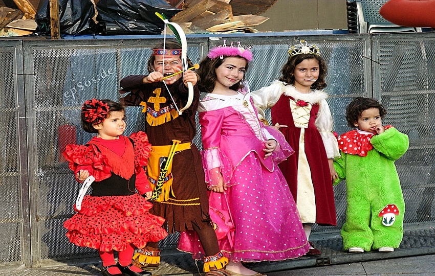 Kids Fancy Dress Costume - Itsmycostume