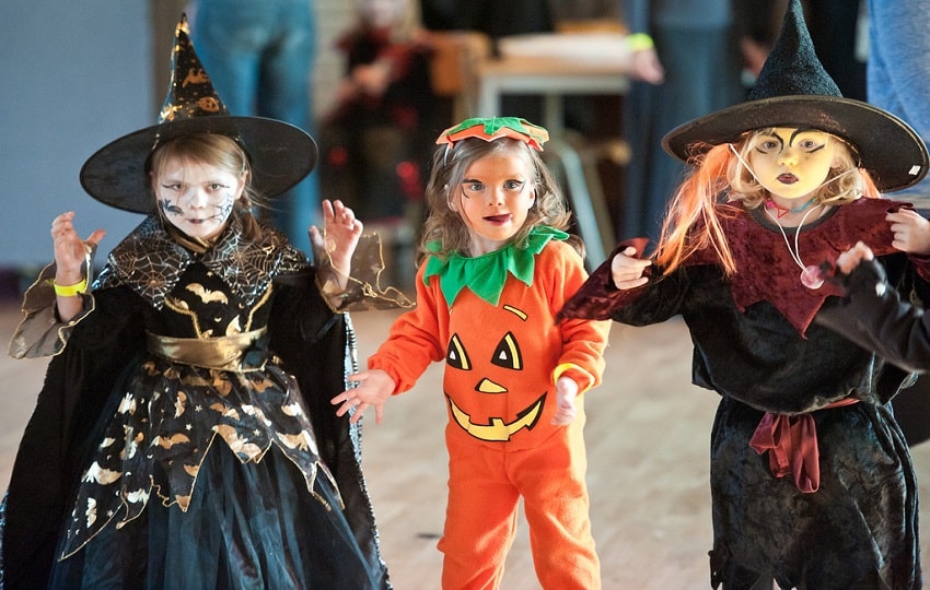 Ideas for a Fancy Dress Competition for Children | ehow