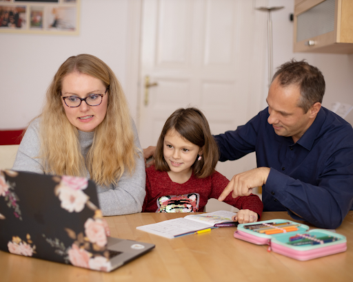 Parental-Involvement-in-Student-Success-Play-in-Academics