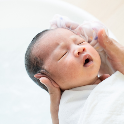 Avoid-over-washing-infant-hair