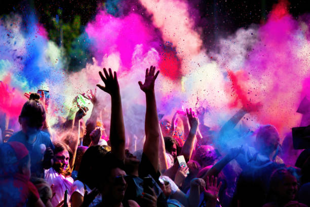 50+ Heartfelt Holi Wishes For Your Loved Ones