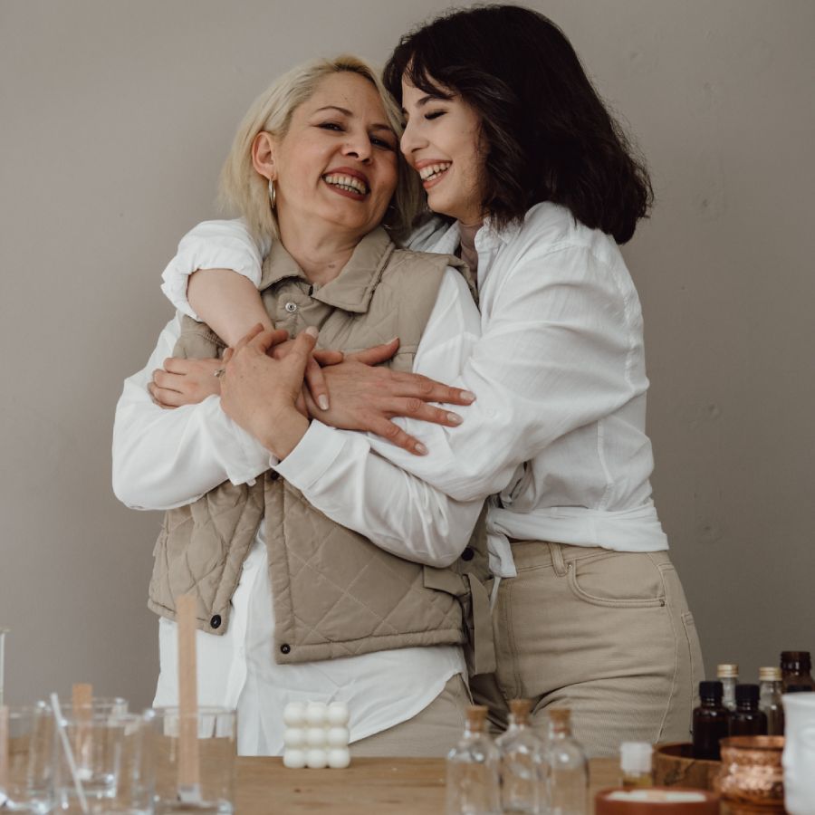 When-Is-Mothers-Day-How-To-Celebrate-Mothers-Day_budingstar