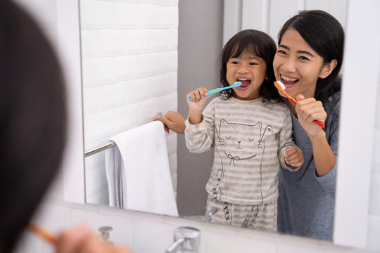 raising healthy smiles